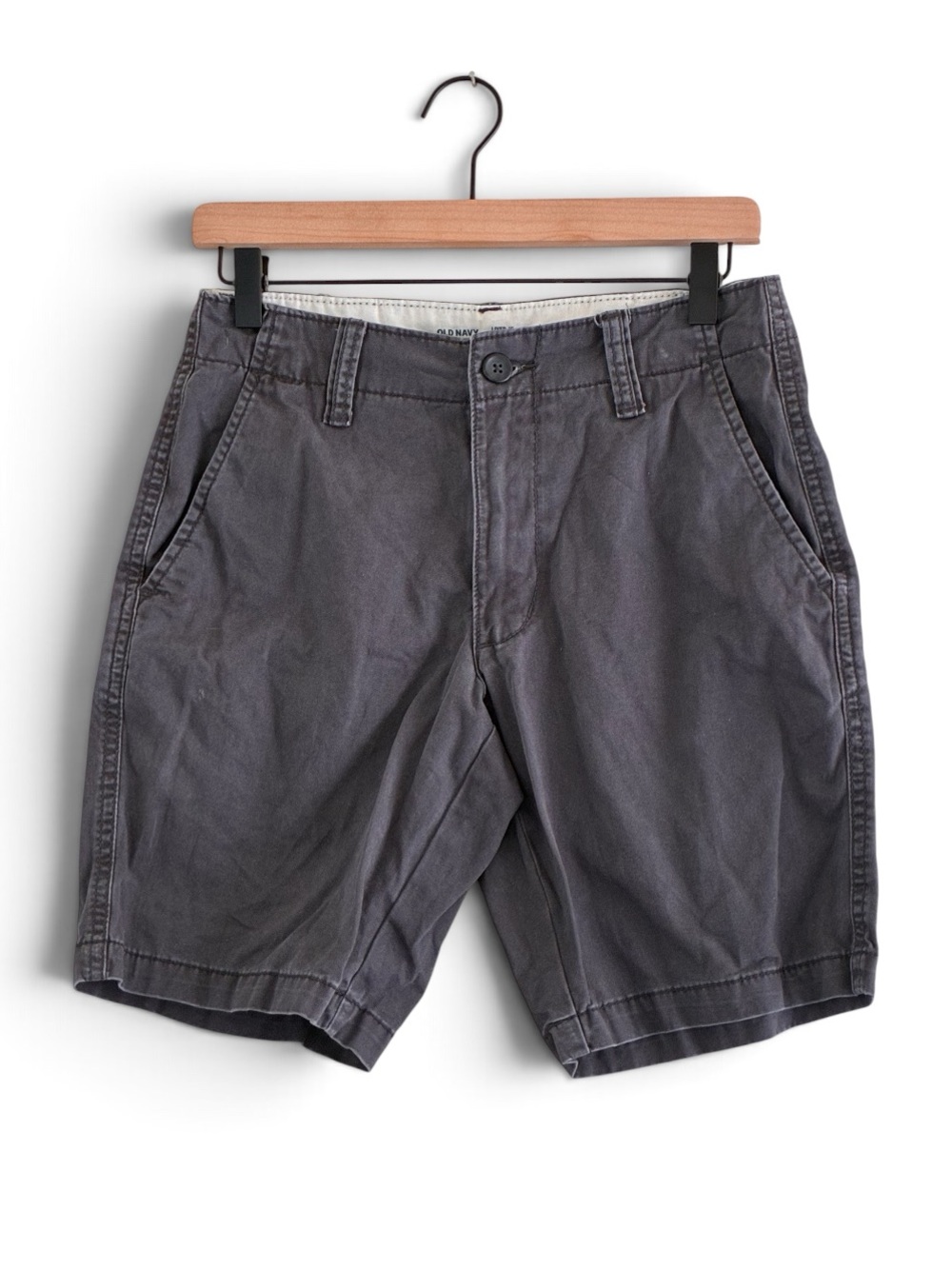 Old Navy | Gray casual lived in straight flat front cotton shorts men’s size 28